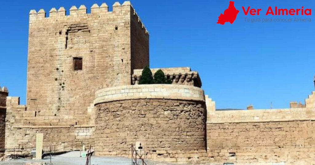 Monumentos históricos de Almería que debes visitar 2 Alcazaba Almería