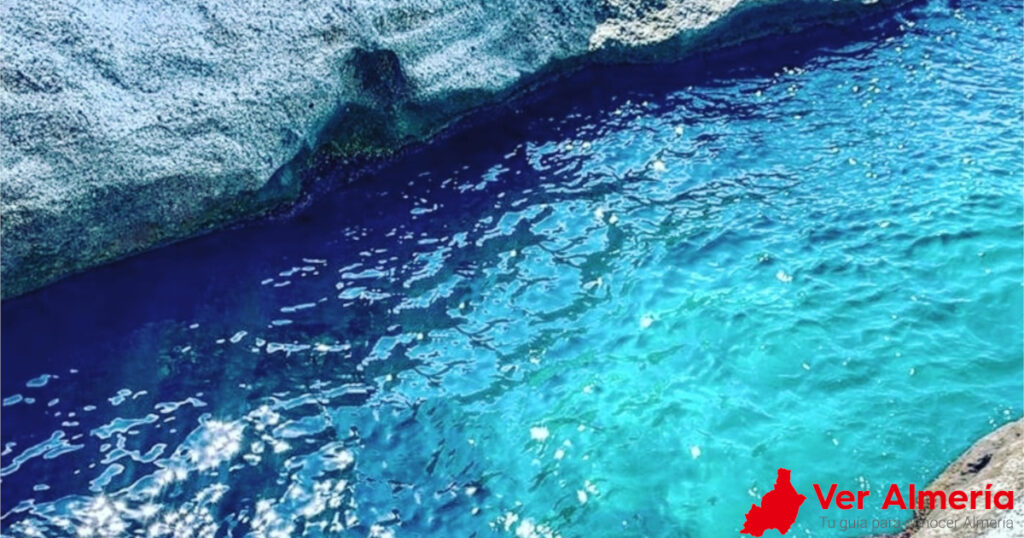 Cala de Enmedio: la joya natural de Almería 4 Atractivos turísticos de la Cala