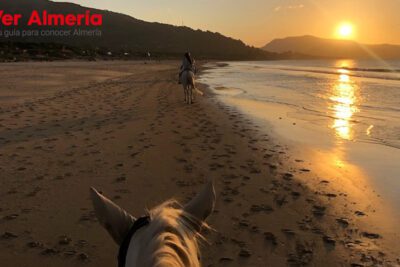 Los mejores planes en Almería con tu pareja