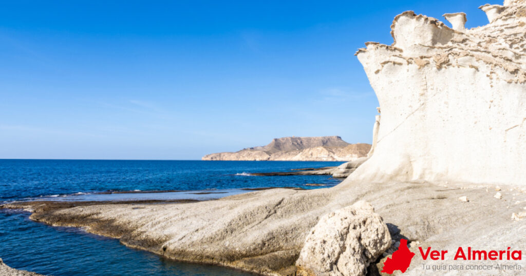 Cala de Enmedio: la joya natural de Almería 3 Qué visitar en este destino turístico
